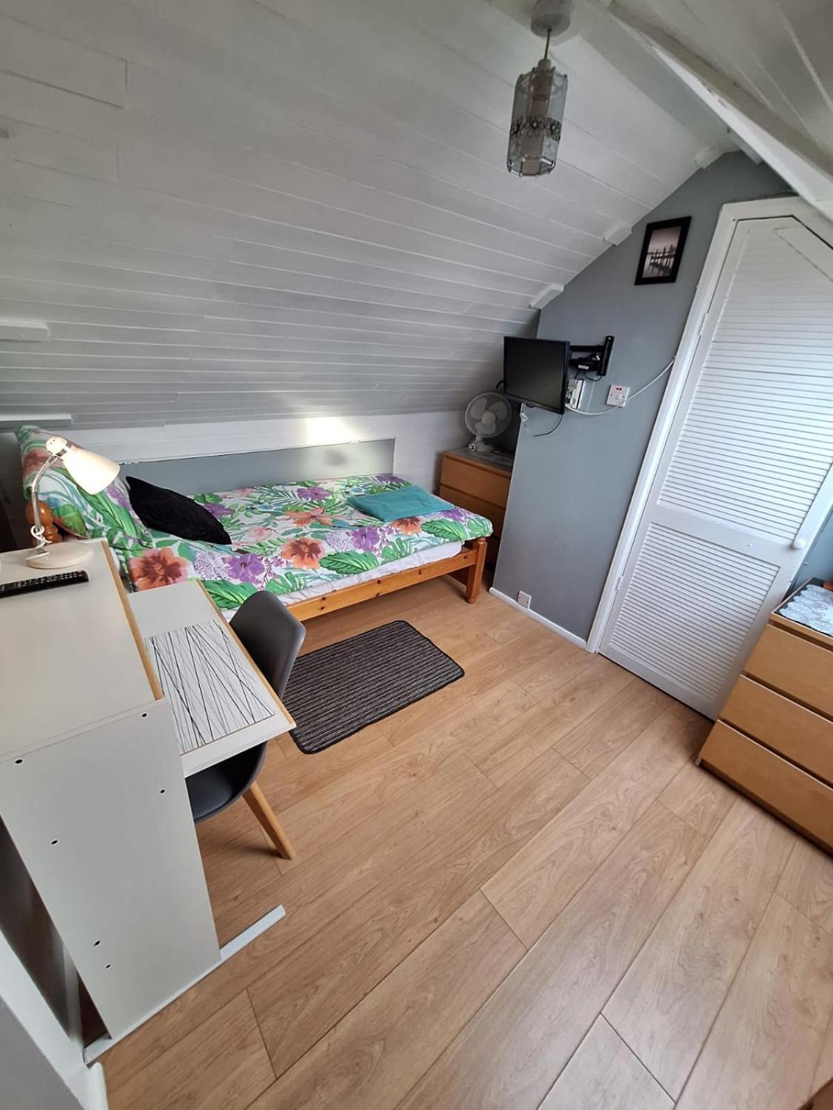 Harrow B & B Eksteriør bilde