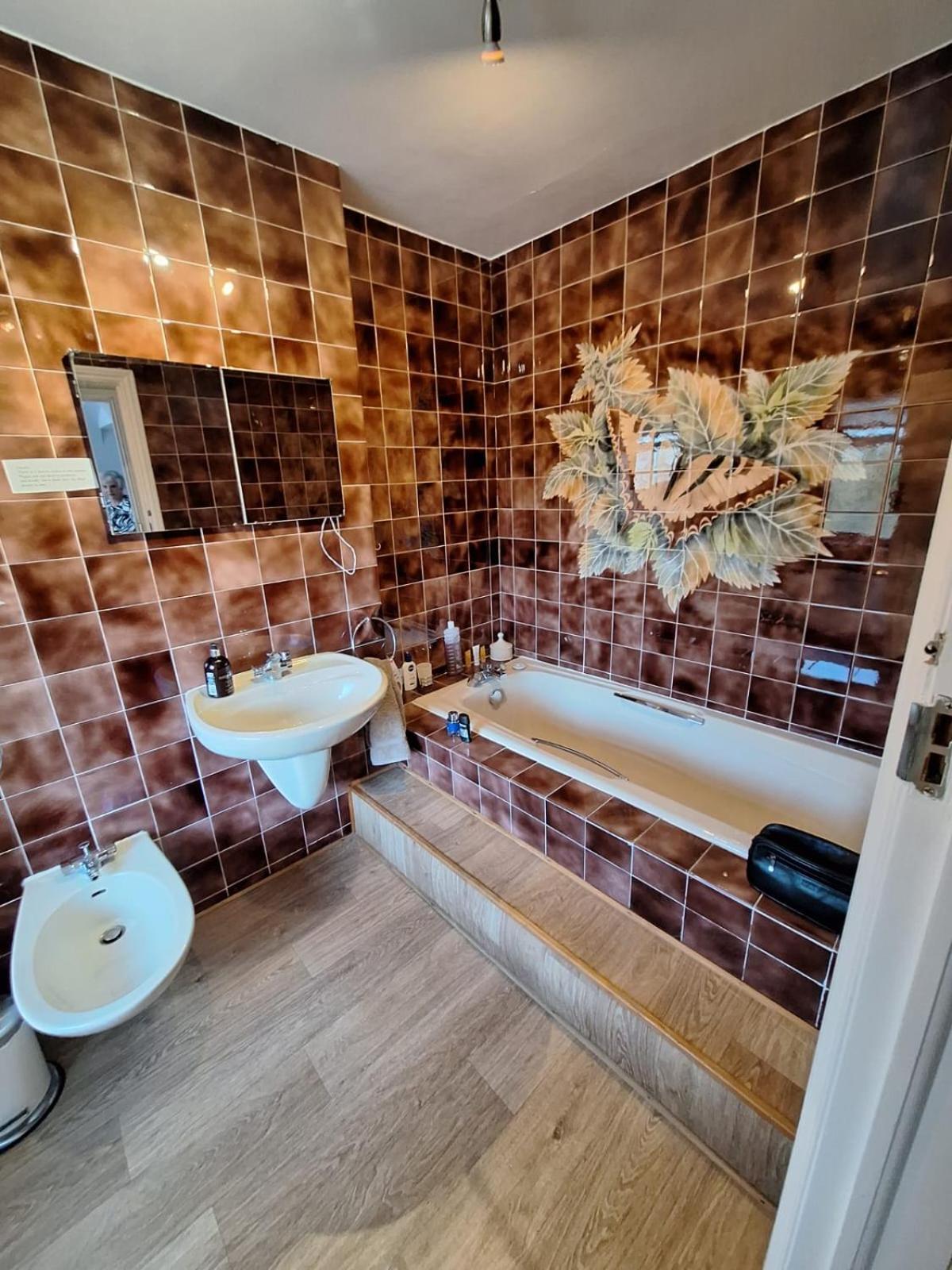 Harrow B & B Eksteriør bilde