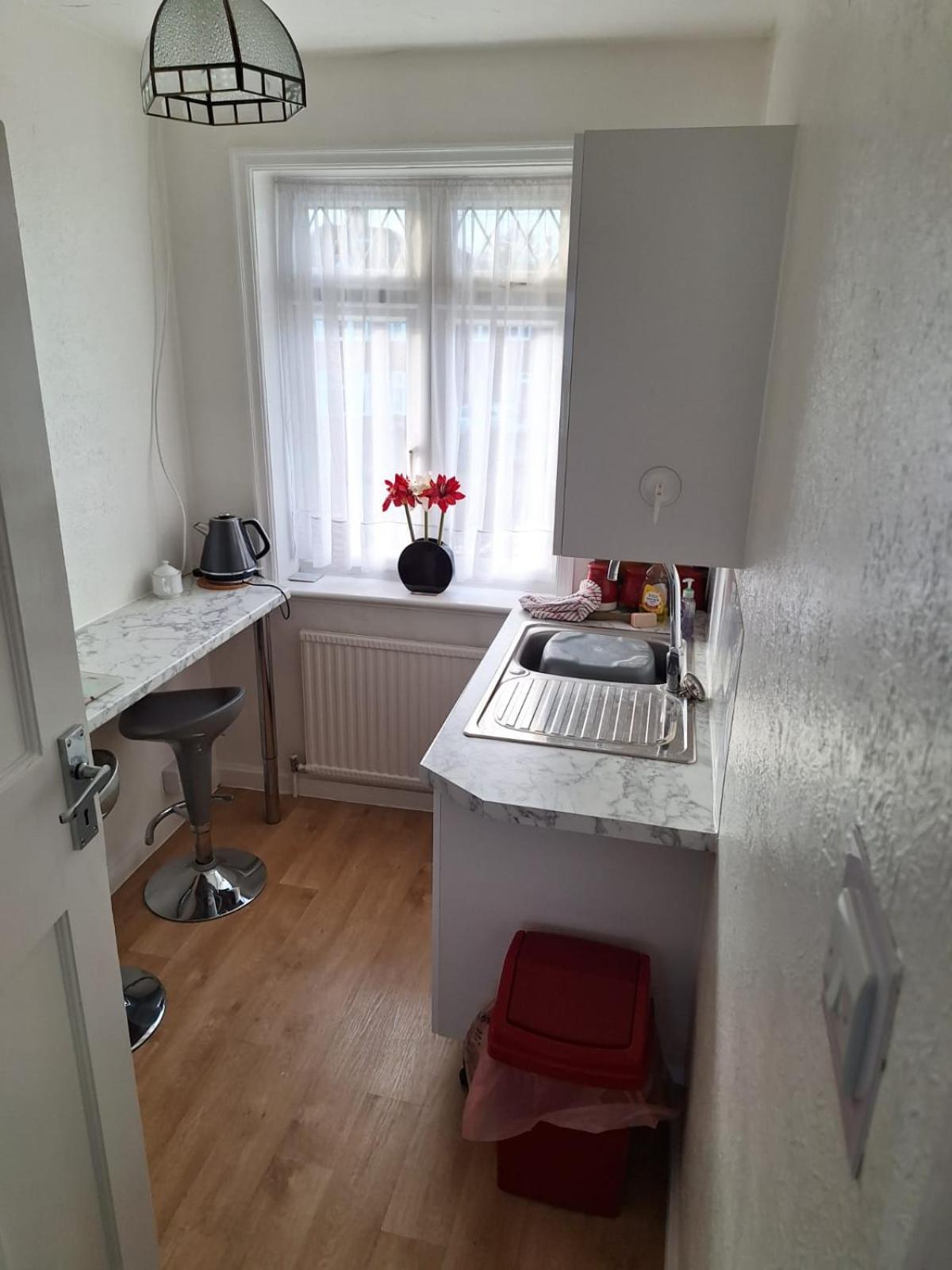 Harrow B & B Eksteriør bilde